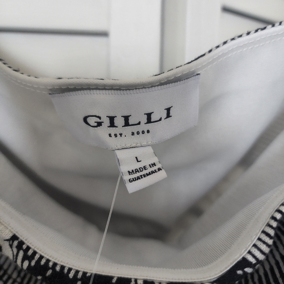 Romper - Picture 2 of 6